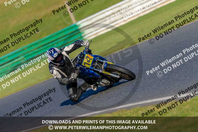 PJ Motorsport Photography 2018;enduro digital images;event digital images;eventdigitalimages;mallory park;mallory park photographs;mallory park trackday;mallory park trackday photographs;no limits trackdays;peter wileman photography;racing digital images;trackday digital images;trackday photos